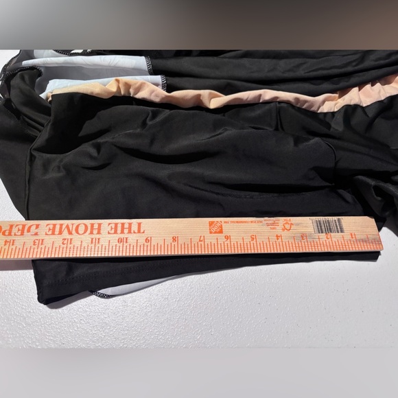 ECUPPER Plus Size Black & White Floral Swim Dress with Built-In Shorts – Size 4X - Picture 7 of 8